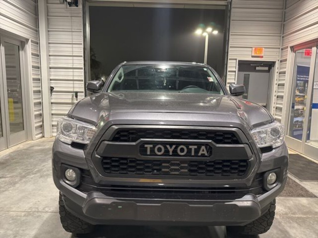 Used 2021 Toyota Tacoma SR5 Truck