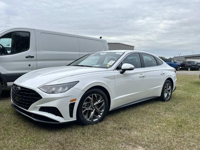 2022 Hyundai Sonata SEL's photo