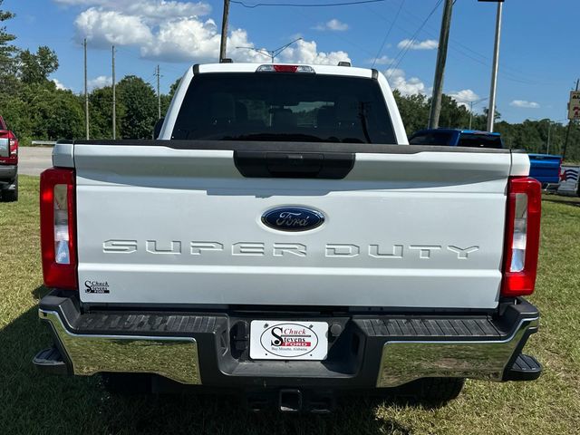 2024 Ford F-250 photo 3