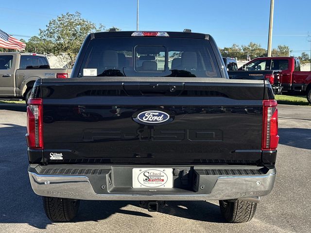 2025 Ford F-150 XLT photo 3