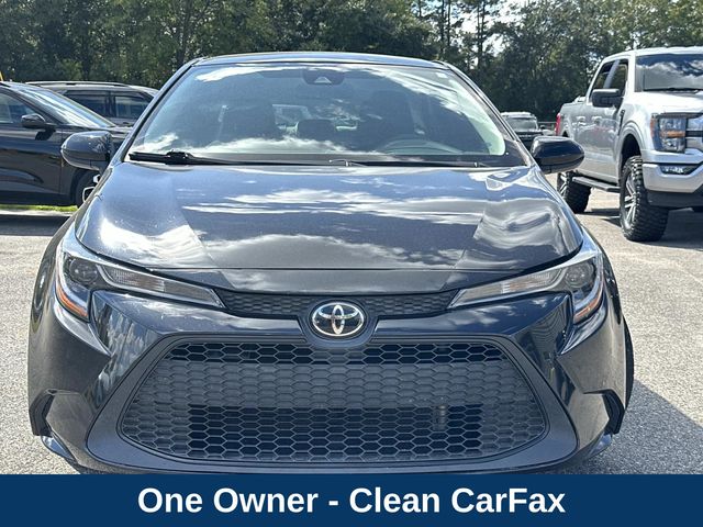 2022 Toyota Corolla LE photo 2
