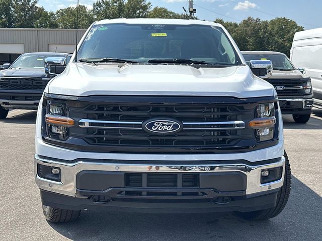 2025 Ford F-150 XLT photo 2