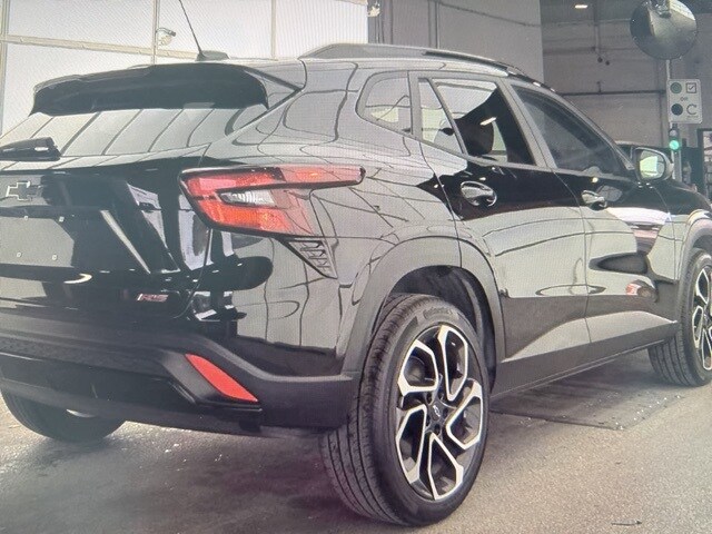 2024 Chevrolet Trax photo 4