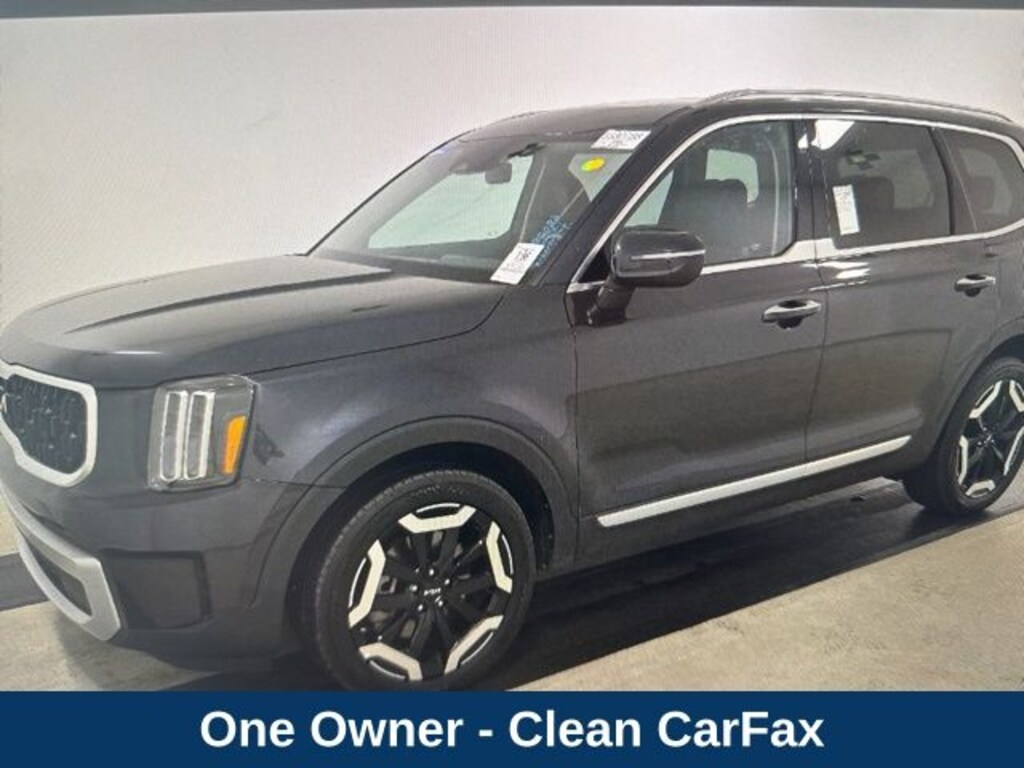 Used 2025 Kia Telluride S SUV