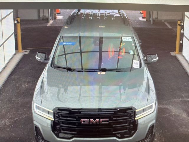 2023 Gmc Acadia SLE photo 2