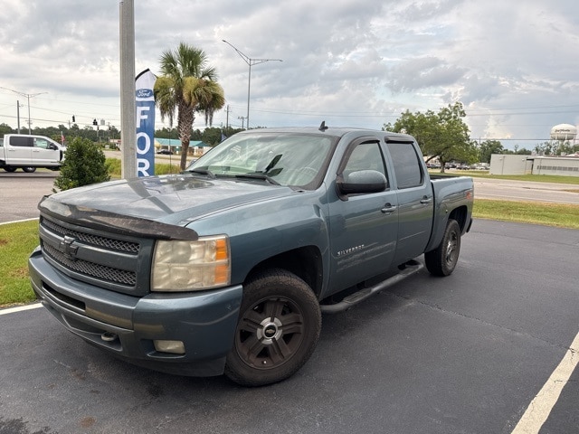 Used 2010 Chevrolet Silverado 1500 LT with VIN 3GCRCSE01AG251335 for sale in Bay Minette, AL