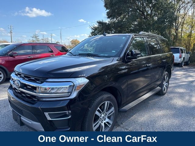 2024 Ford Expedition Limited's photo