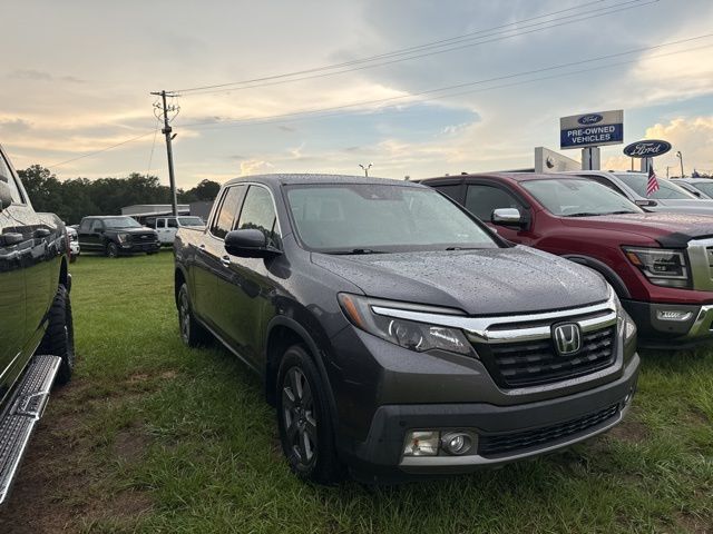 2020 Honda Ridgeline RTL-E photo 2