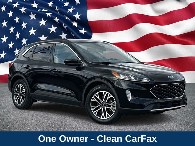 2020 Ford Escape SEL's photo