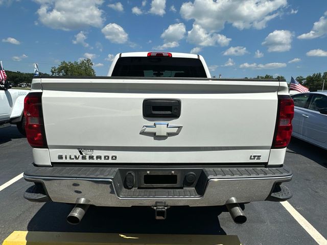 2014 Chevrolet Silverado 1500 LTZ photo 3