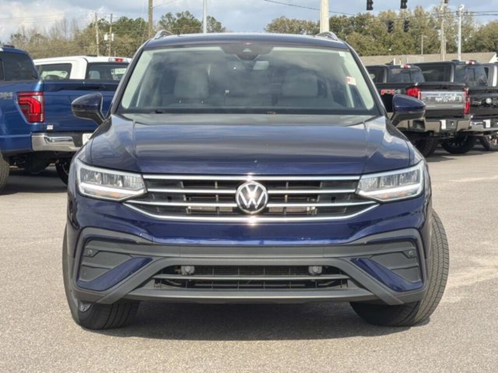 Used 2023 Volkswagen Tiguan 2.0T SE SUV