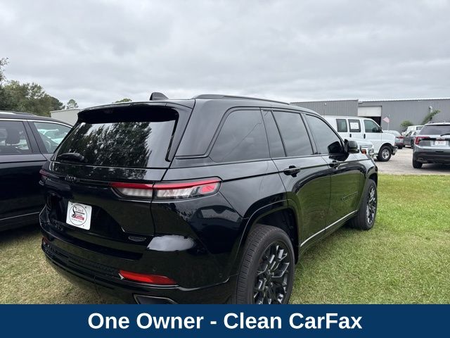 2025 Jeep Grand Cherokee Summit photo 2