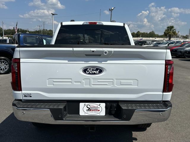 2025 Ford F-150 XLT photo 3