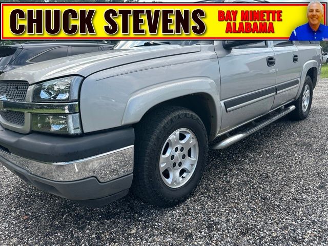2005 Chevrolet Avalanche 2WD 1500 Series's photo