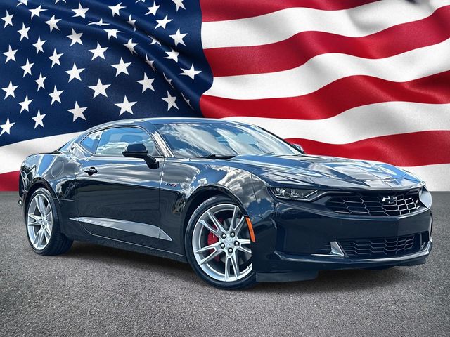 2022 Chevrolet Camaro LT1's photo