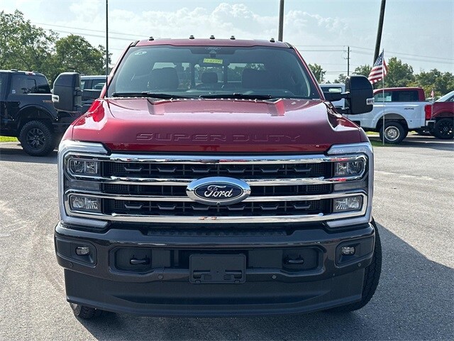 2025 Ford F-250 photo 2