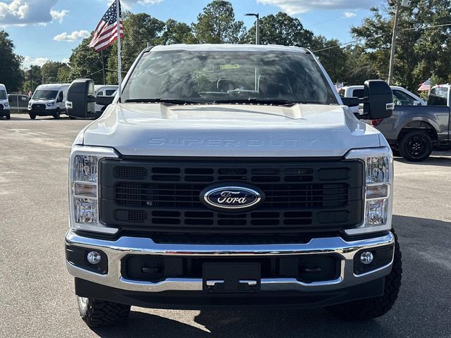 2026 Ford F-250 photo 2