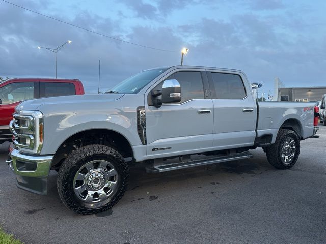 2024 Ford F-250 photo 2