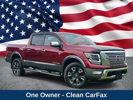 2023 Nissan Titan Platinum Reserve Truck