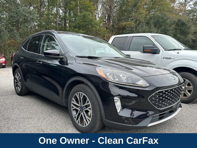 2020 Ford Escape SEL's photo