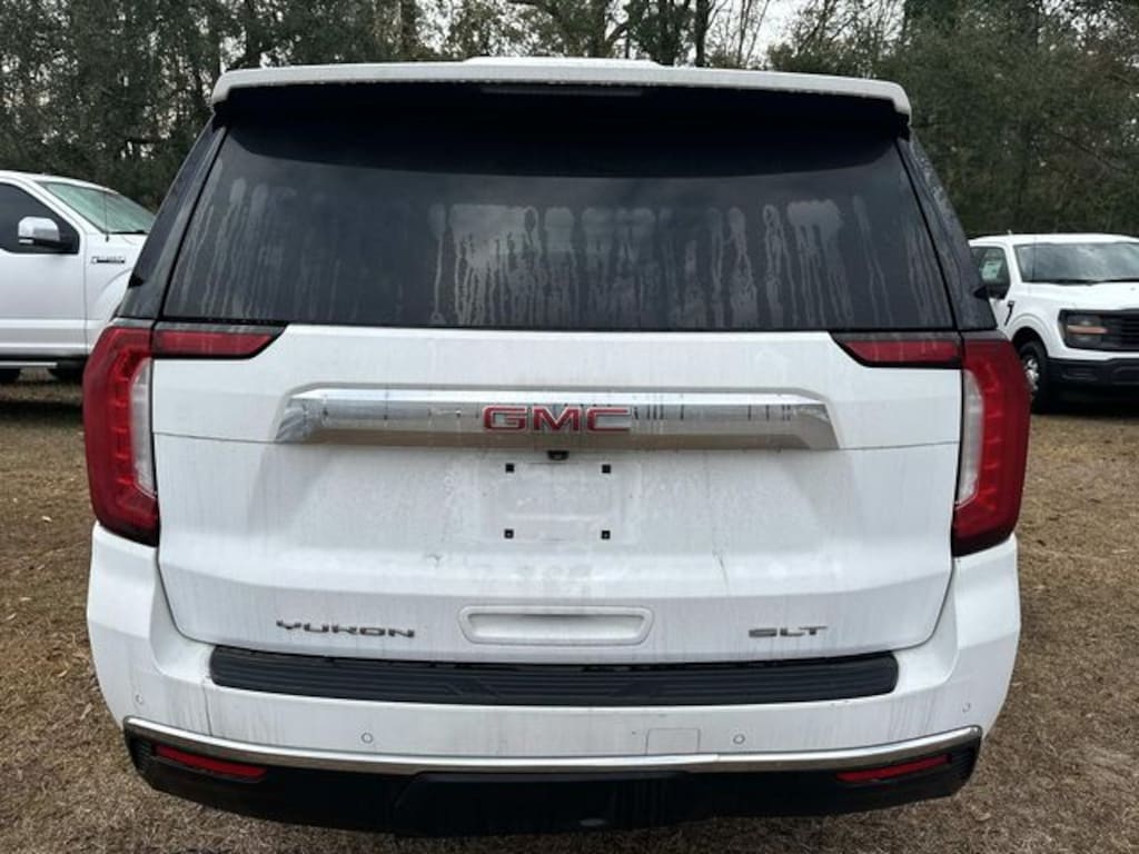 Used 2024 GMC Yukon SLT SUV