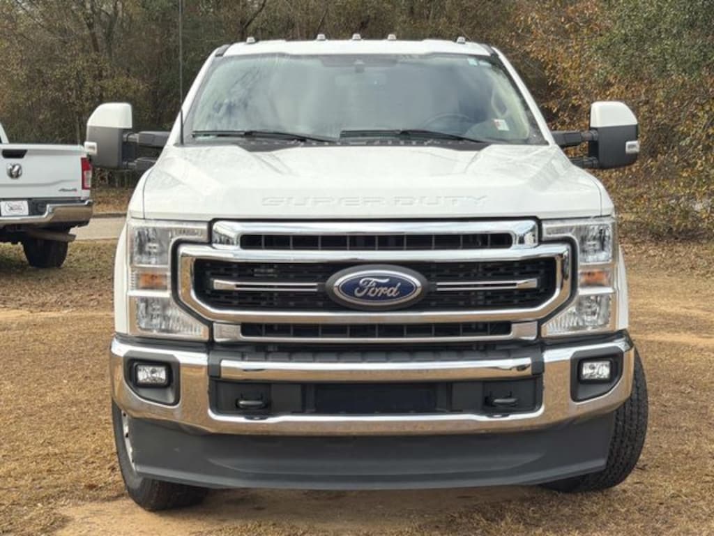 Used 2022 Ford F-350SD Lariat Chassis