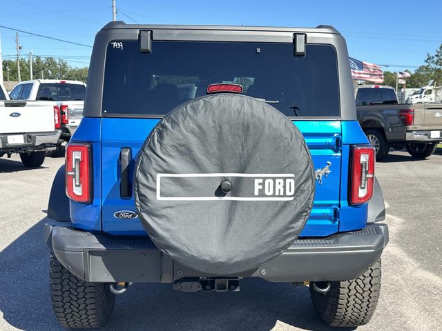 2025 Ford Bronco Badlands photo 2