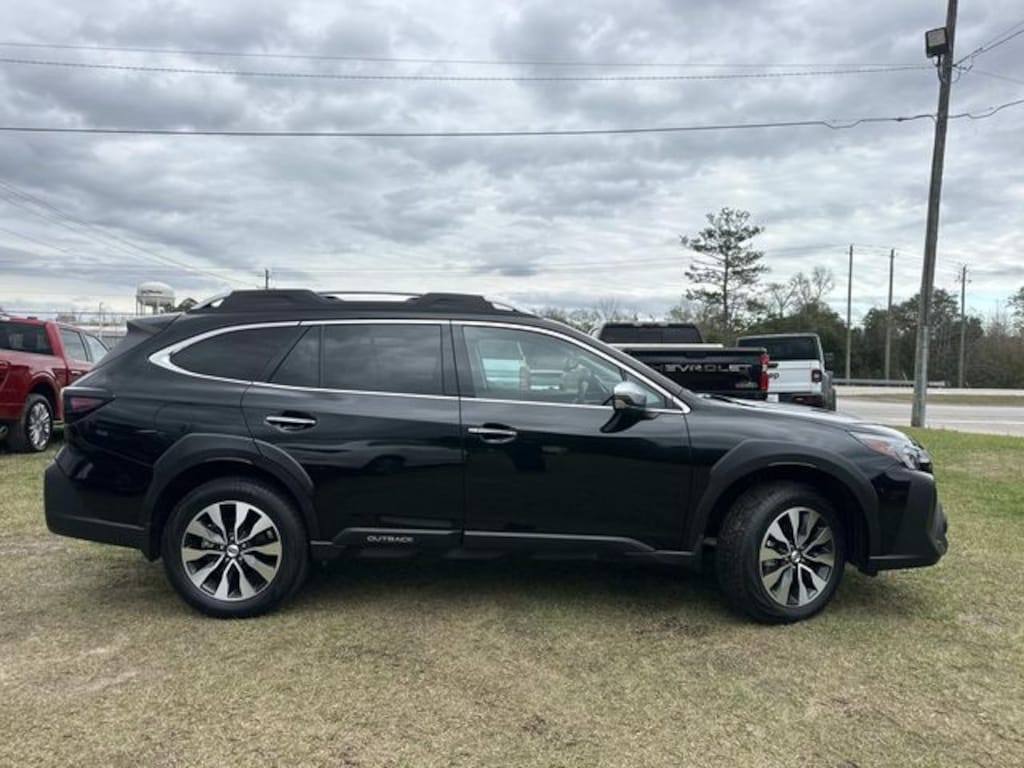 Used 2024 Subaru Outback Touring XT SUV