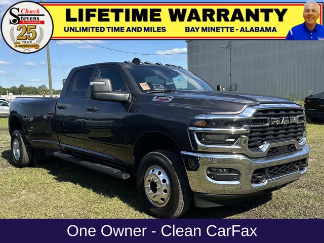 2025 RAM 3500 Tradesman 4X4 Crew Cab LWB's photo
