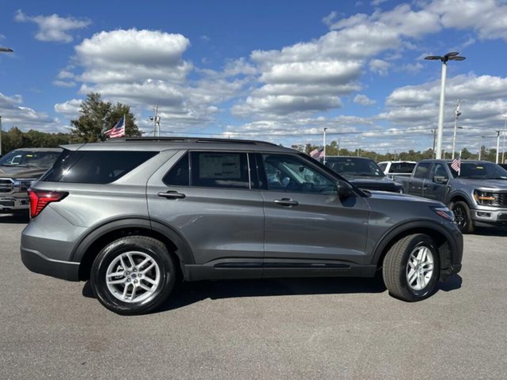 New 2026 Ford Explorer Active SUV