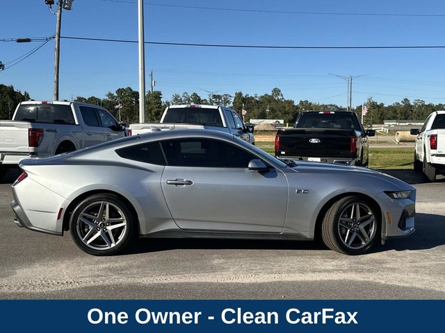 2024 Ford Mustang GT Premium photo 4