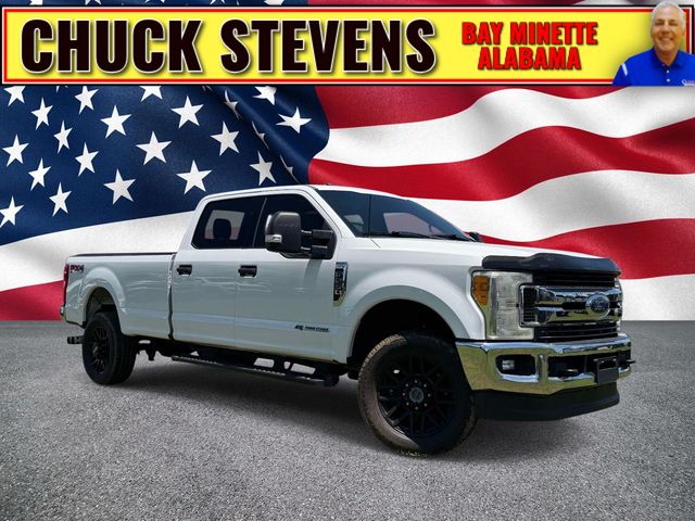 2017 Ford F-250 XLT 4x4 Crew Cab 8' Box's photo