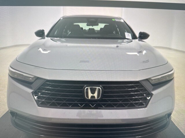 2024 Honda Accord Hybrid Sport-L photo 2
