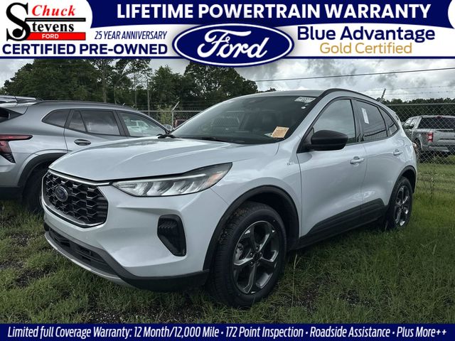 2025 Ford Escape ST-Line AWD's photo