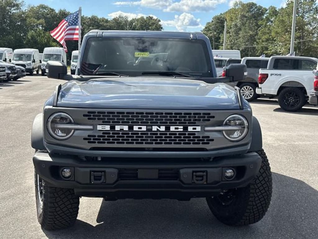 New 2025 Ford Bronco Badlands SUV