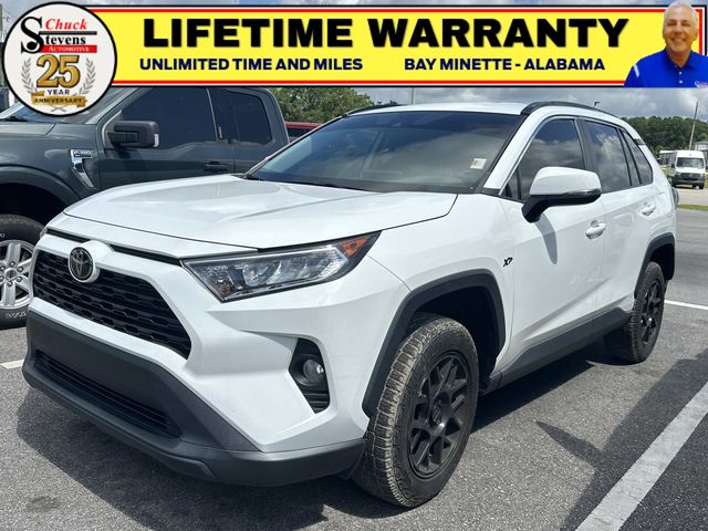 2021 Toyota RAV4 XLE FWD's photo