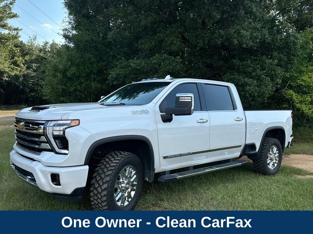 2024 Chevrolet Silverado 3500HD High Country photo 4