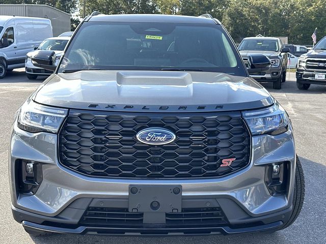 2026 Ford Explorer ST photo 2