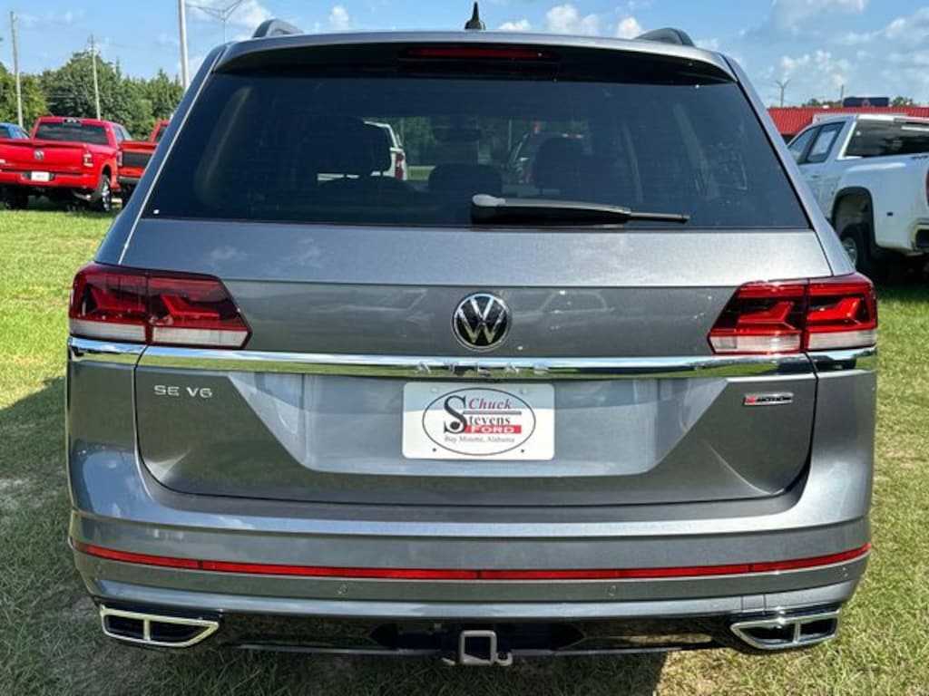 Used 2021 Volkswagen Atlas 3.6L V6 SE w/Technology R-Line SUV
