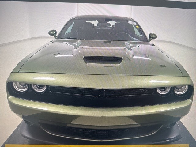 2022 Dodge Challenger R/T photo 2