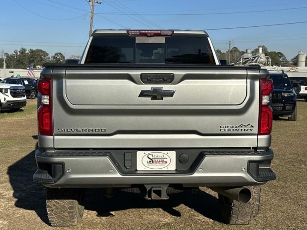 Used 2024 Chevrolet Silverado 2500HD High Country Truck