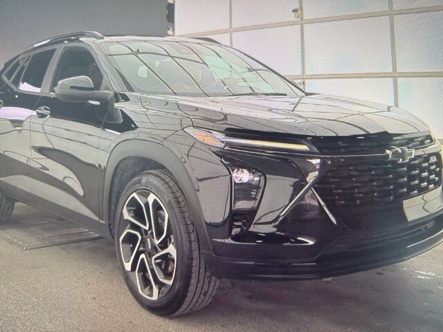 2024 Chevrolet Trax photo 3