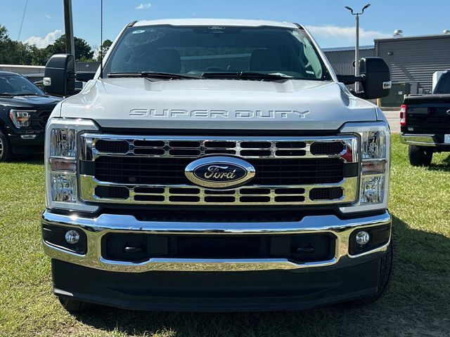 2024 Ford F-250 photo 2