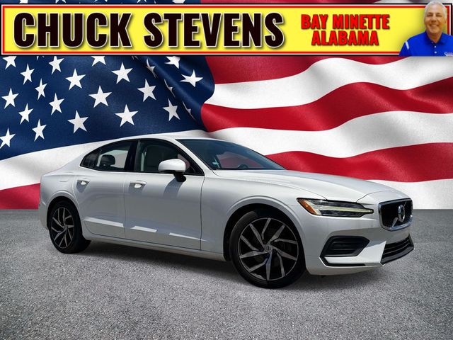 2020 Volvo S60 T5 Momentum's photo