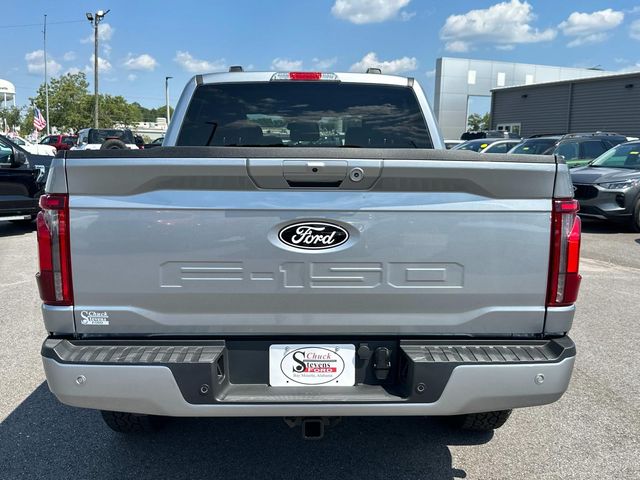 2025 Ford F-150 Lariat photo 3
