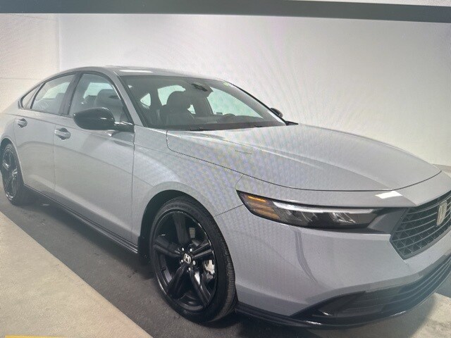 2024 Honda Accord Hybrid Sport-L photo 3