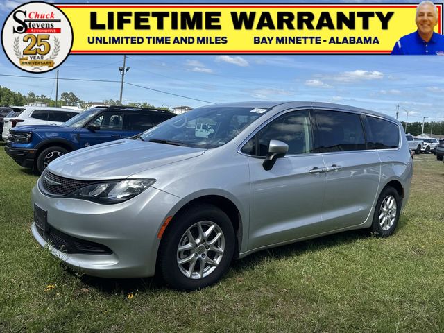 2023 Chrysler Voyager