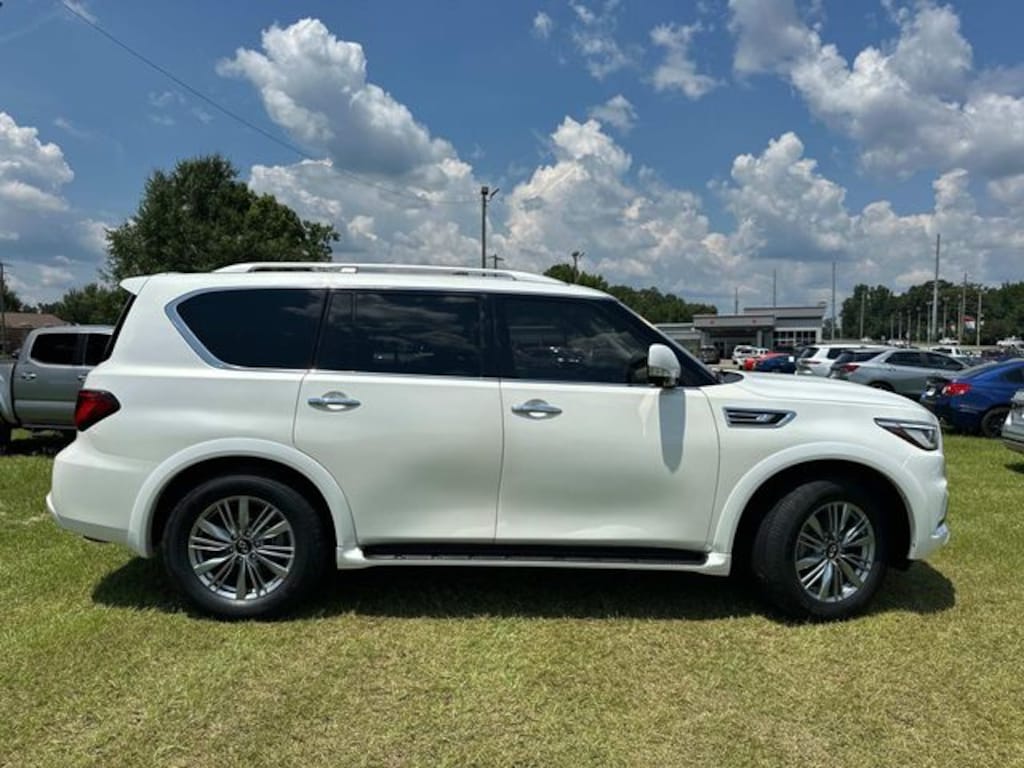 Used 2023 INFINITI QX80 Luxe SUV