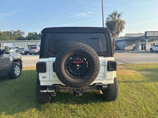 2018 Jeep Wrangler Unlimited Sport S photo 3