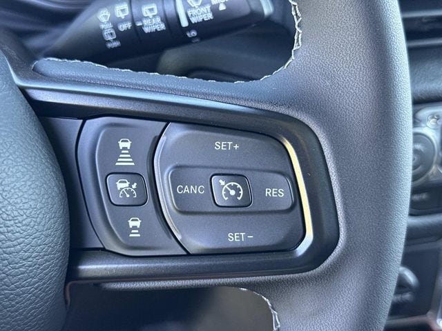 2026 Jeep Wrangler 4-Door Willys - Photo 27